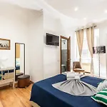 La Dolce Vita Qg